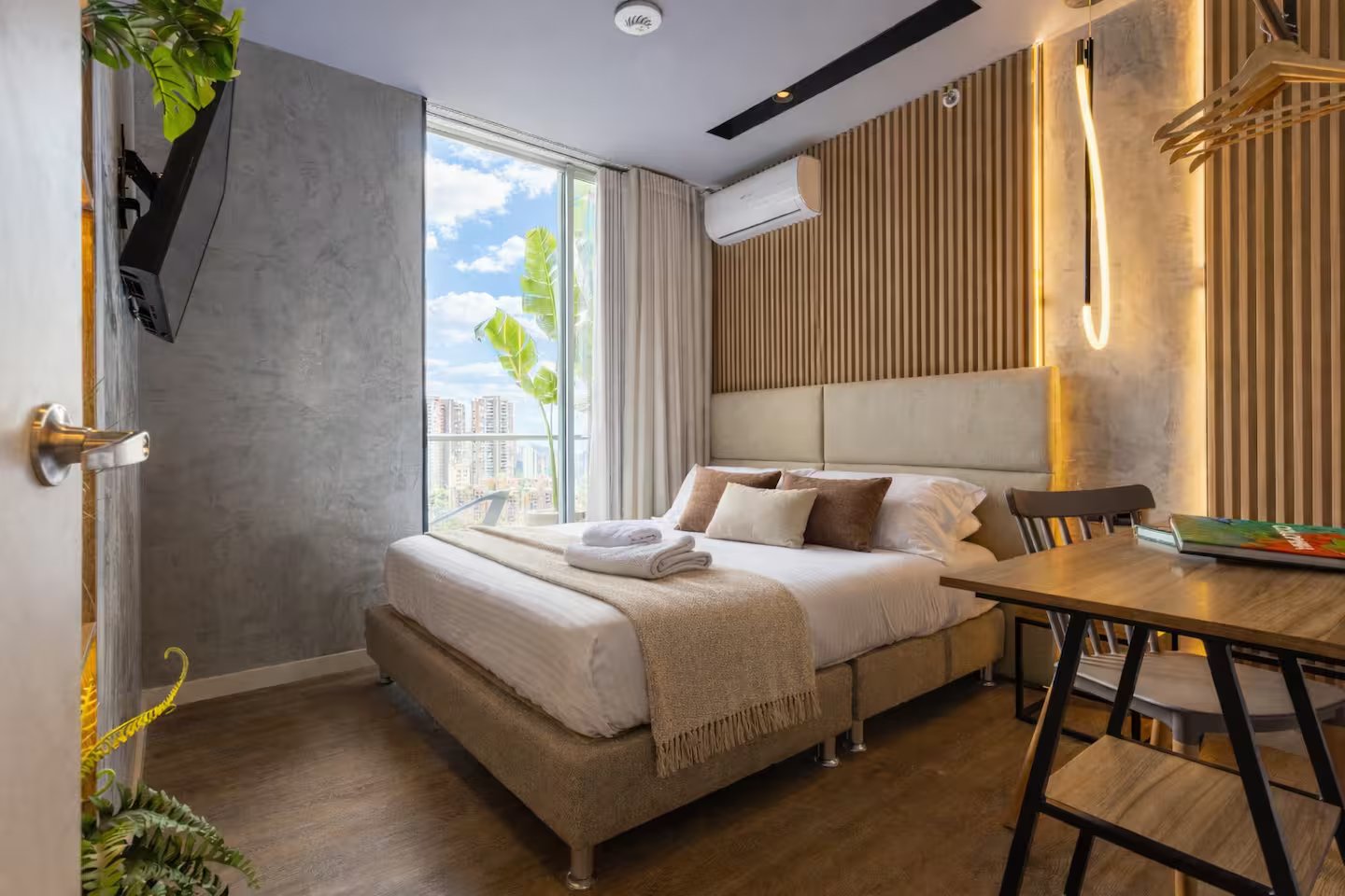 SkylineSerenity (21)