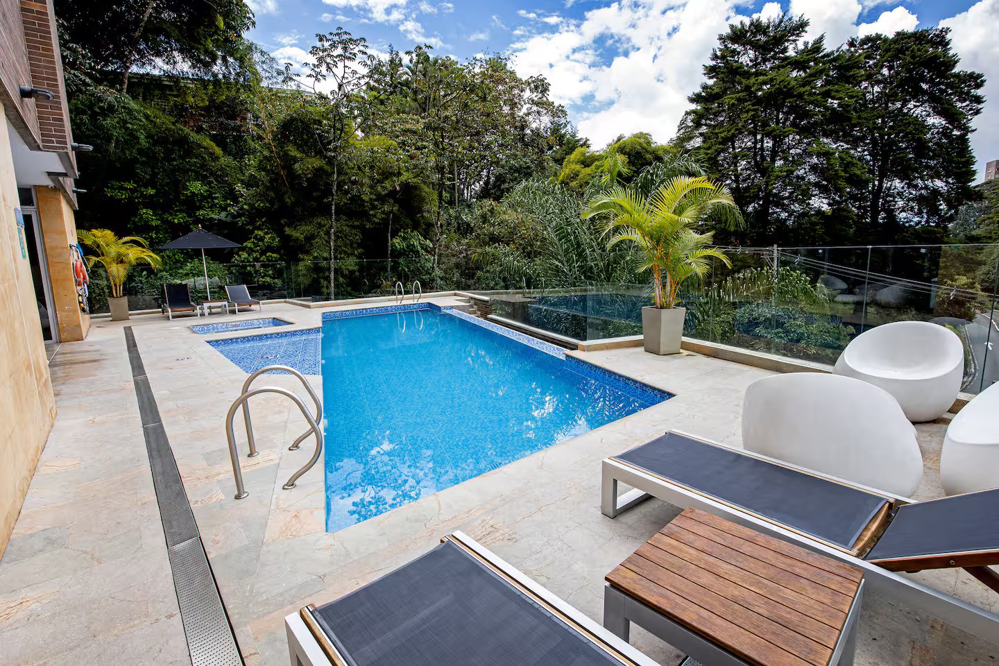 SkylineSerenity (47)