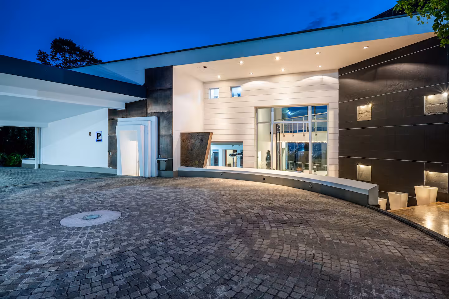Sunset Mansion (10)