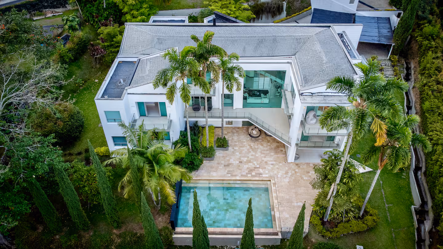 Sunset Mansion (48)
